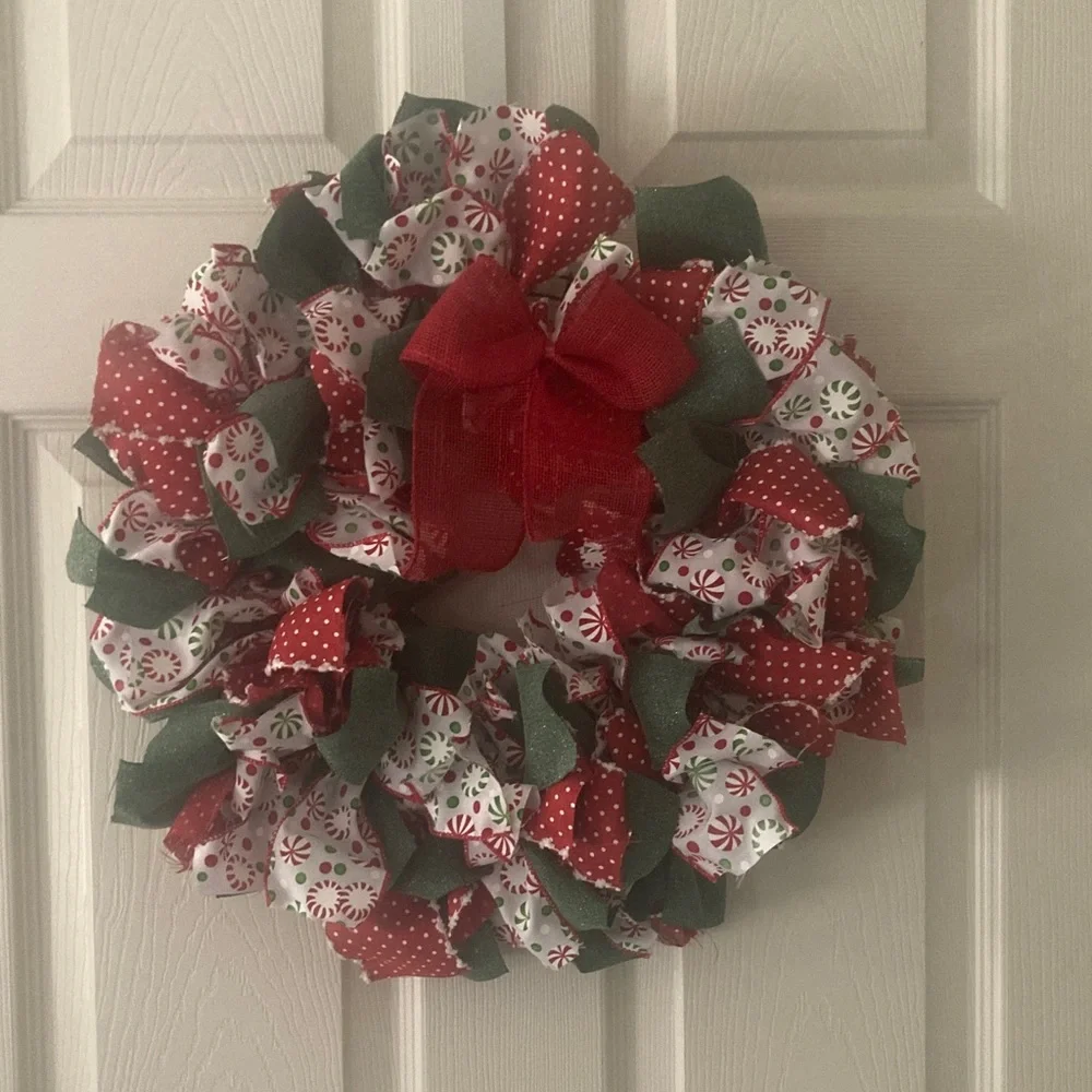 HANDMADE Christmas Holiday Wreath Red Green Peppermint 16”